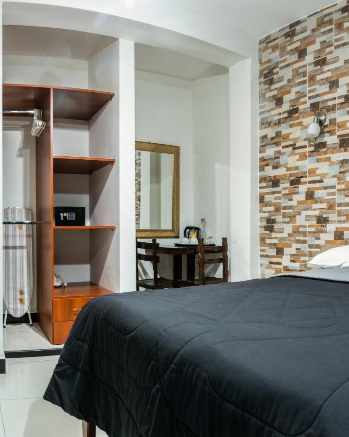 Hospedaje Gran Imperial Тумбес Екстериор снимка